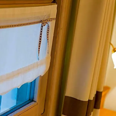 Al Chestelet Bed & Breakfast 3*